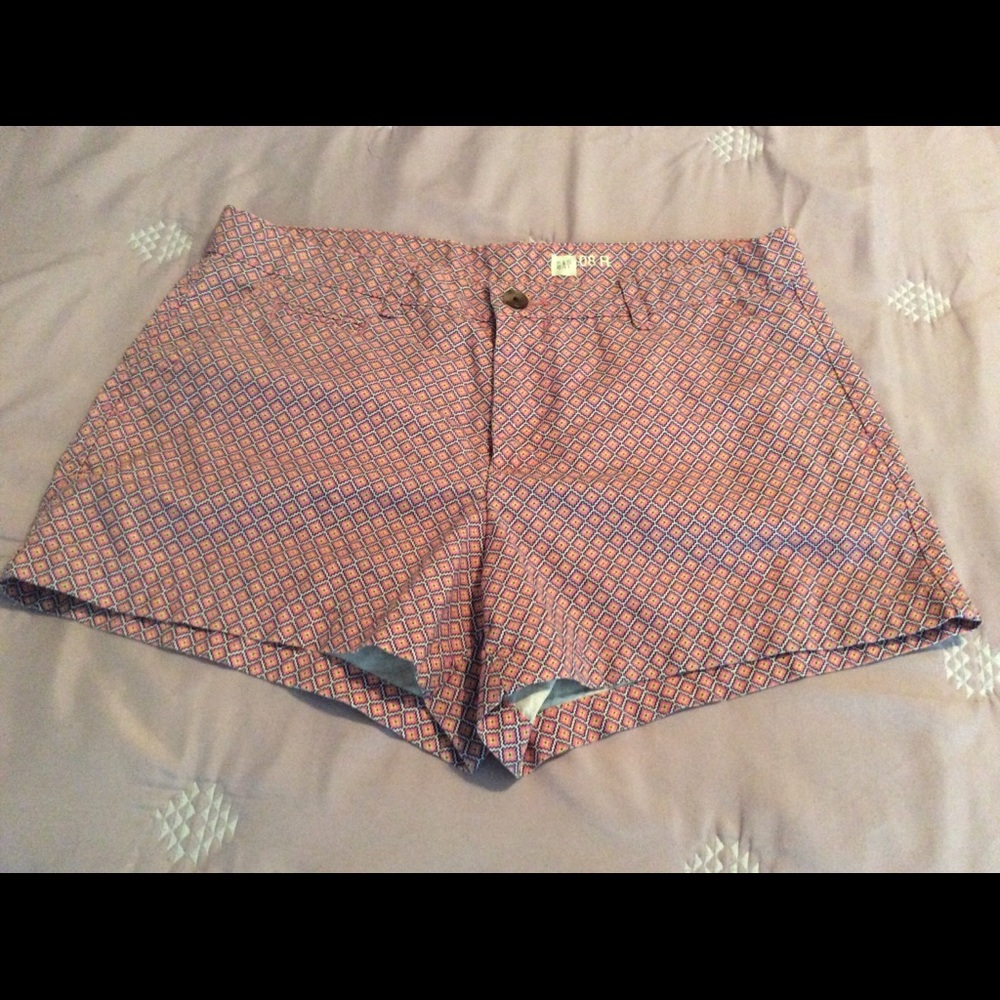 Pink tile print shorts